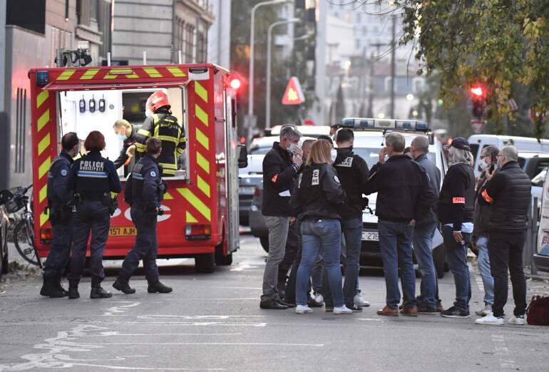 Priest seriously injured during shooting in the French city of Lyon