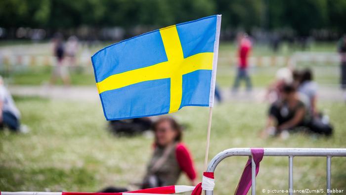 Sweden relaxes entry rules so that Danes can visit their desolate farms again